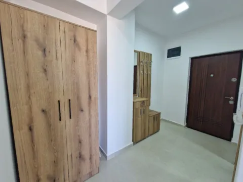 Izdavanje, jednosoban stan, 47m², Stari Aerodrom, Podgorica - image 12