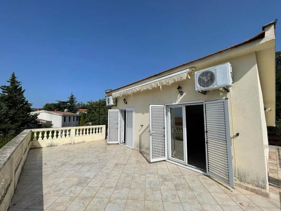 Prodaja, kuća, 297m², Zagrad, Berane