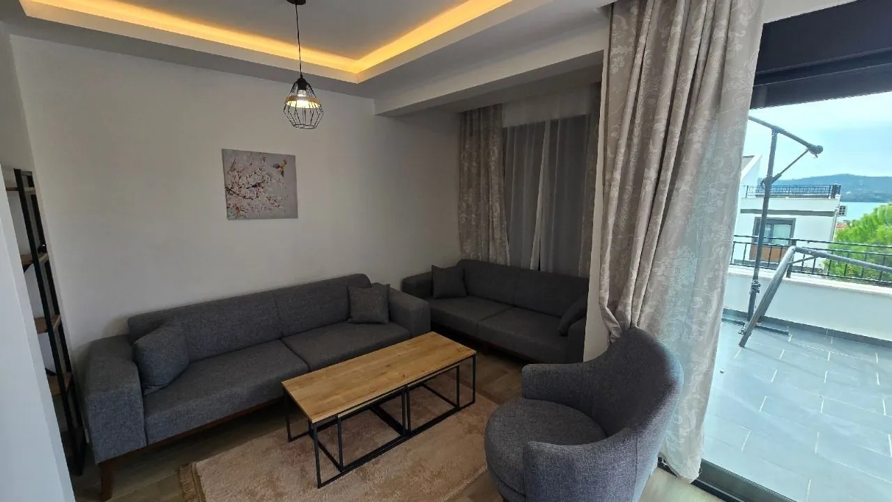 Prodaja, dvosoban stan, 48m², Tivat, Crna Gora