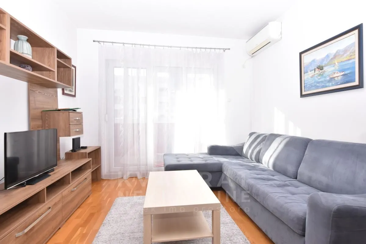 Izdavanje, garsonjera, 30m², Tuški Put, Podgorica