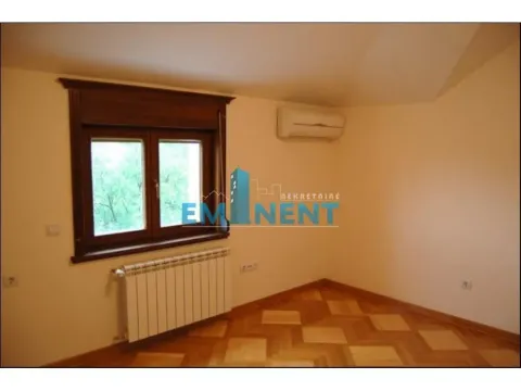Izdavanje, stan, 300m², Savski Venac, Beograd - image 14