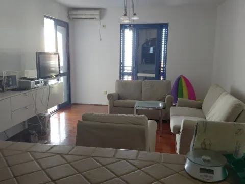 Prodaja, jednosoban stan, 57m², Pržno, Budva - image 3
