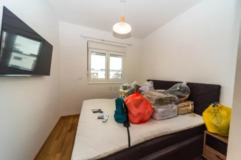 Rent, one bedroom apartment, 47m², Stari Aerodrom, Podgorica - image 6