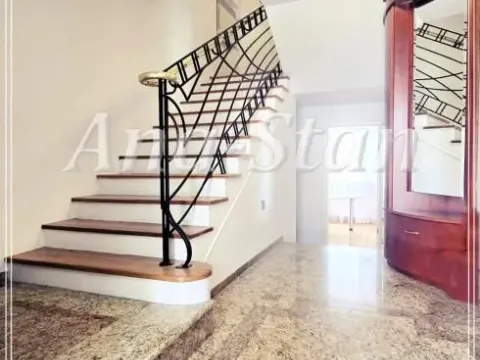 Rent, house, 290m², Voždovac Sve Podlokacije, Beograd - image 11