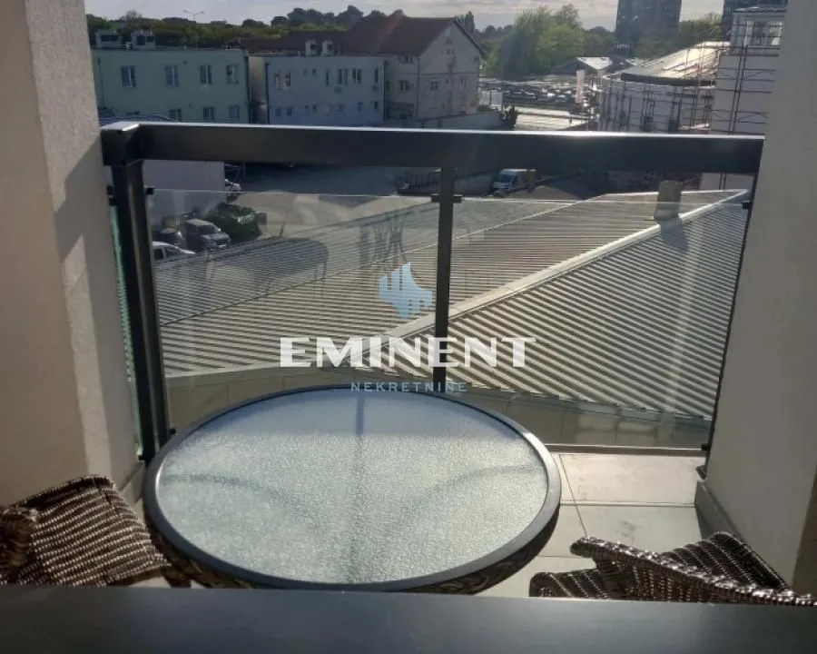 Rent, two bedroom apartment, 42m², Zemun Gornji Grad, Zemun Sve Podlokacije