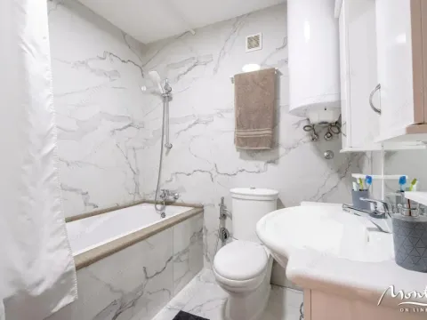 Prodaja, dvosoban stan, 110m², Centar, Tivat - image 25