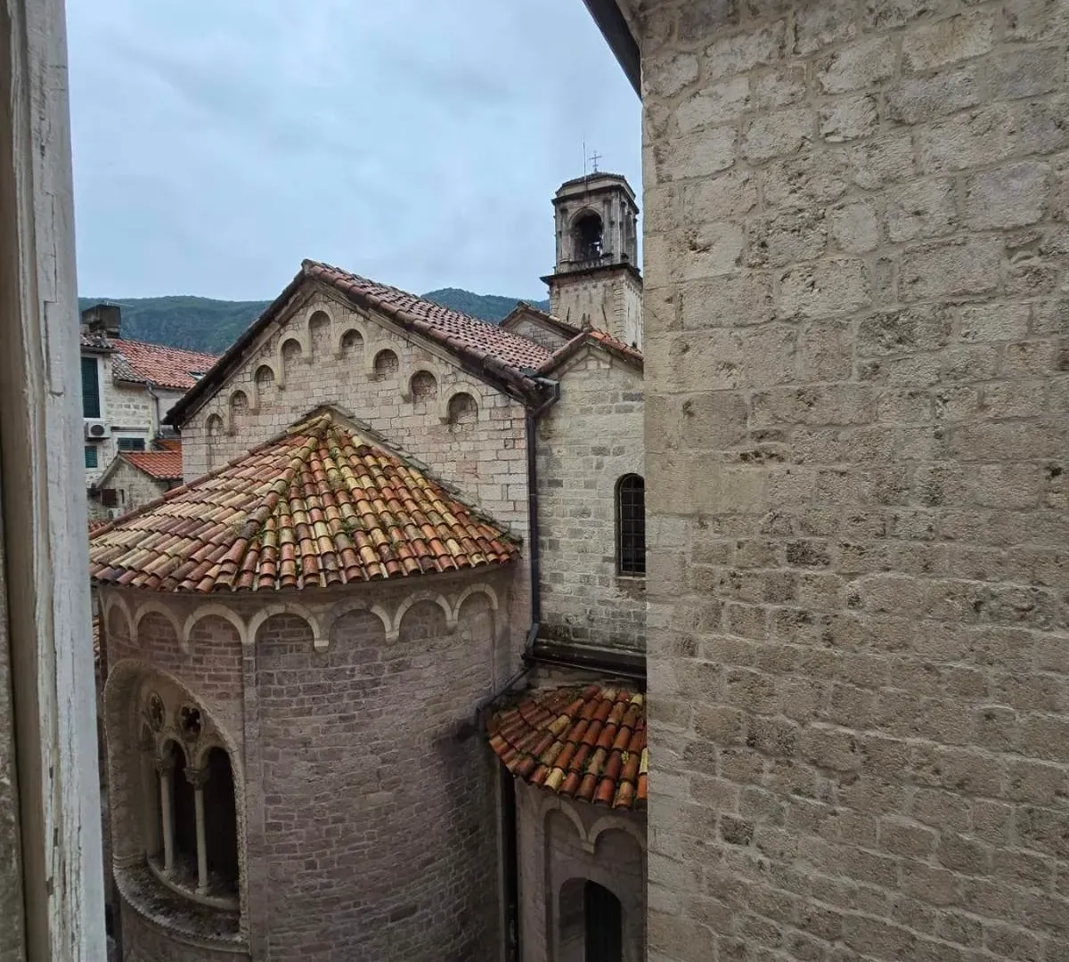 Sale, three bedroom apartment, 72m², Stari Grad Kotor, Kotor