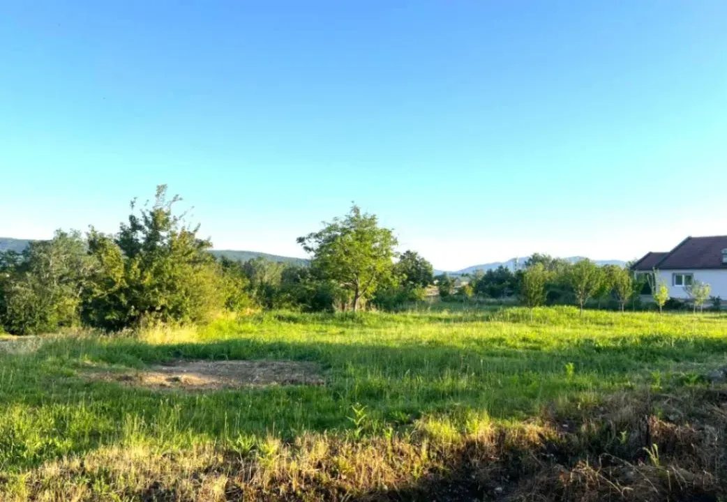 Prodaja, plac, 1750m², Spuž, Danilovgrad