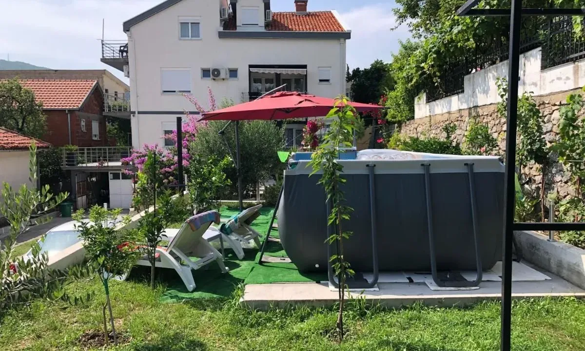 Sale, house, 420m², Sutomore, Bar