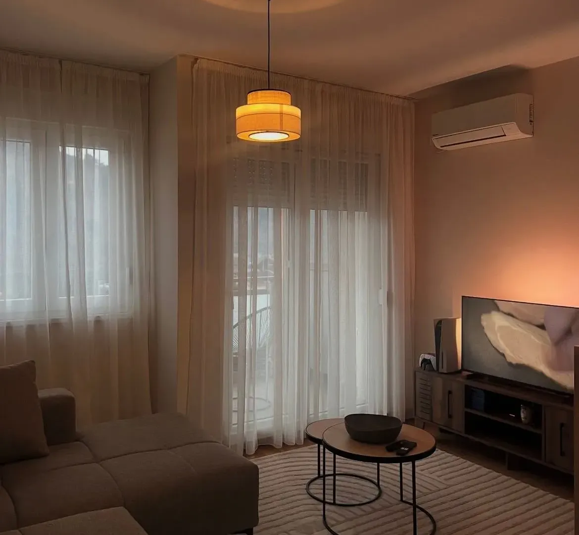 Izdavanje, jednosoban stan, 30m², City Kej, Podgorica