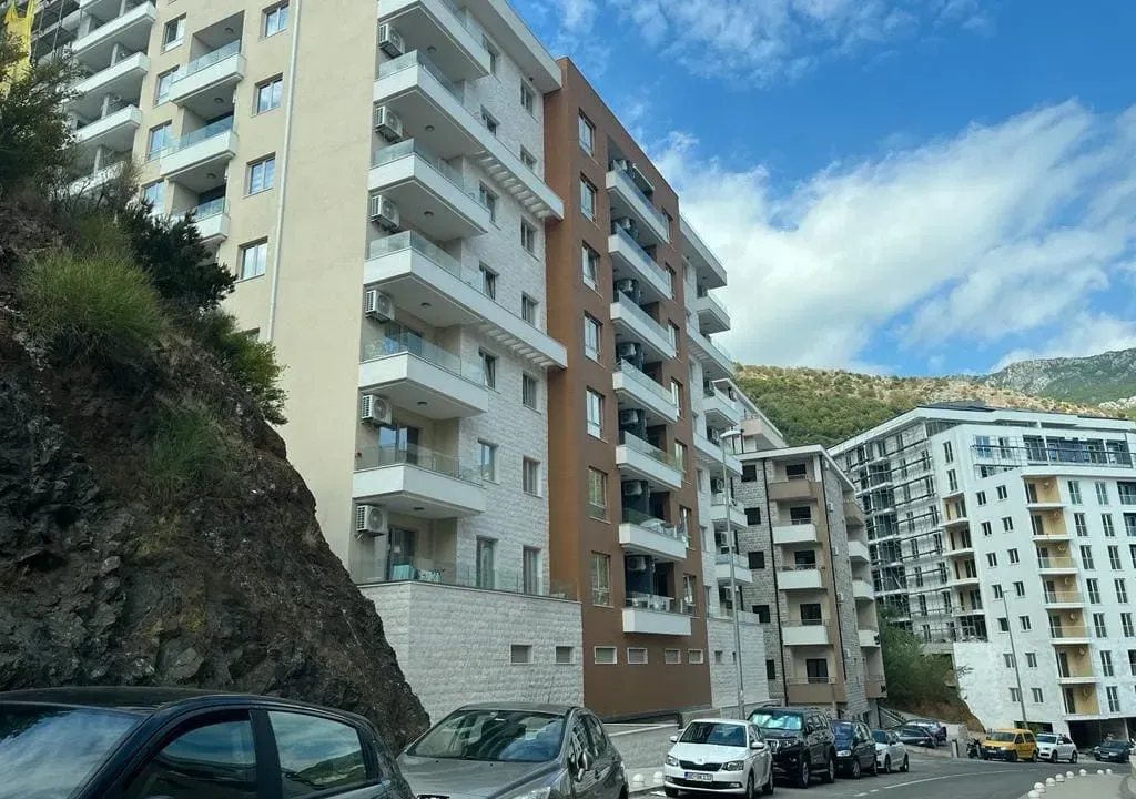 Sale, apartment, 55m², Bečići, Budva