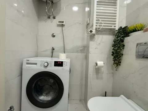 Izdavanje, jednosoban stan, 40m², Central Point, Podgorica - image 3