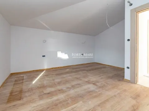 Sale, two bedroom apartment, 80m², Bijela, Herceg Novi - image 11