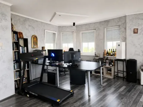 Rent, two bedroom apartment, 120m², Jajinci, Voždovac Sve Podlokacije - image 7