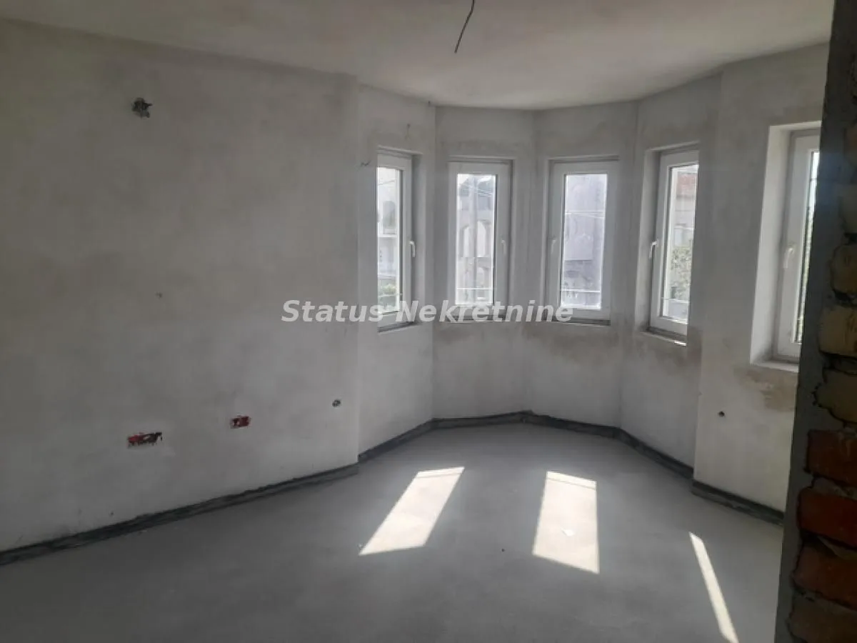Rent, office space, 200m², Veternik, Novi Sad Sve Podlokacije