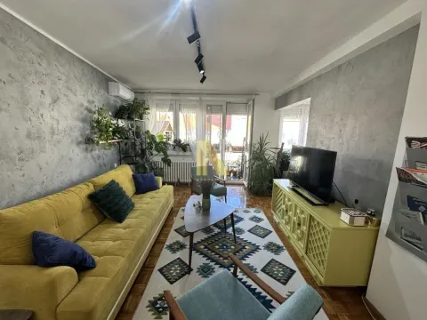 Sale, two bedroom apartment, 52m², Centar, Novi Sad