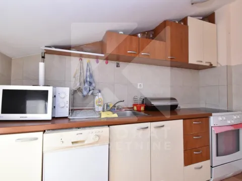 Rent, one bedroom apartment, 55m², Rogami, Podgorica - image 6