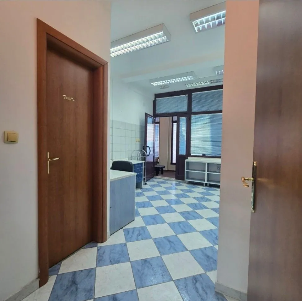 Rent, office space, 80m², Centar, Nikšić