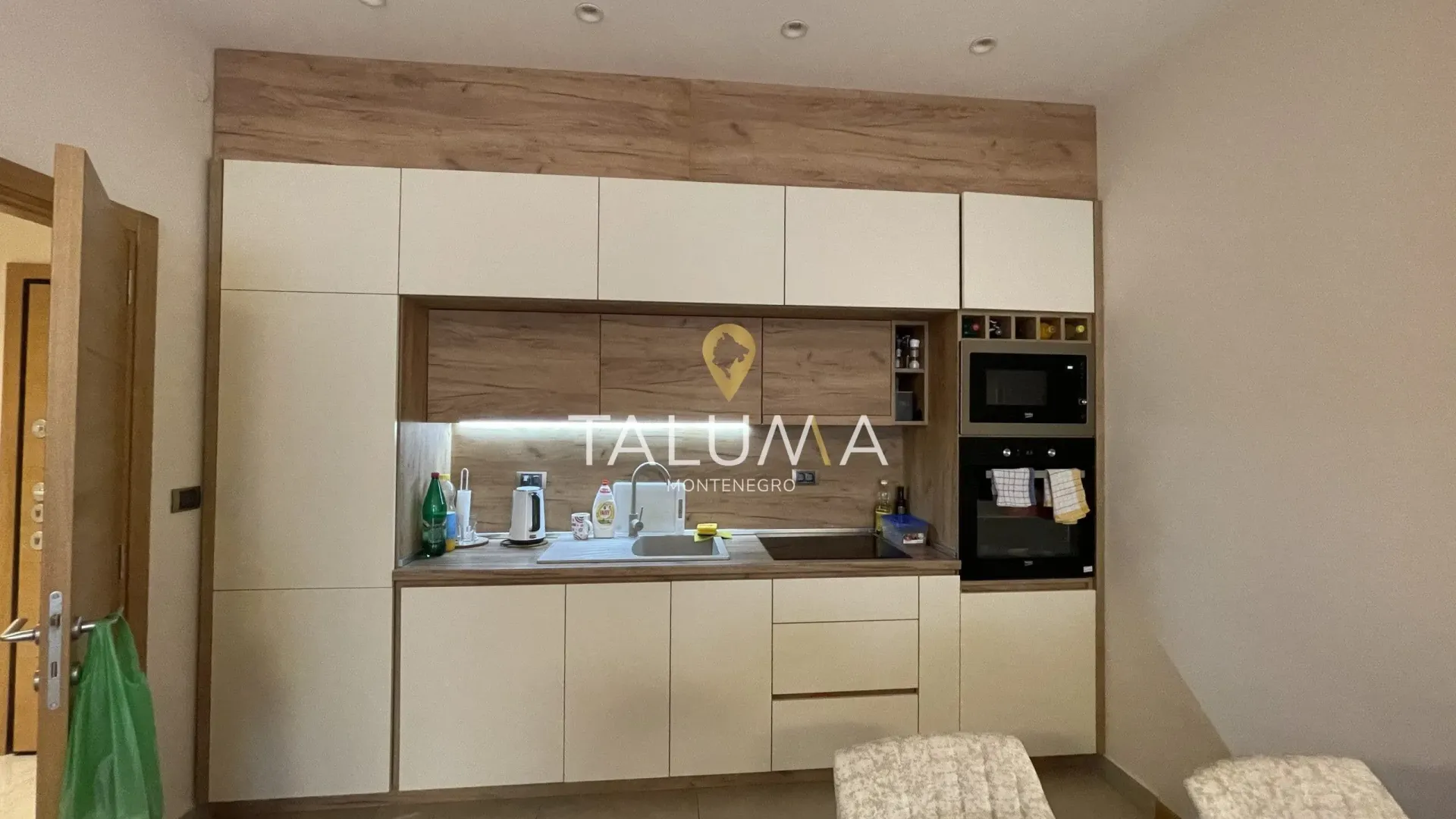 Rent, two bedroom apartment, 75m², Preko Morače, Podgorica