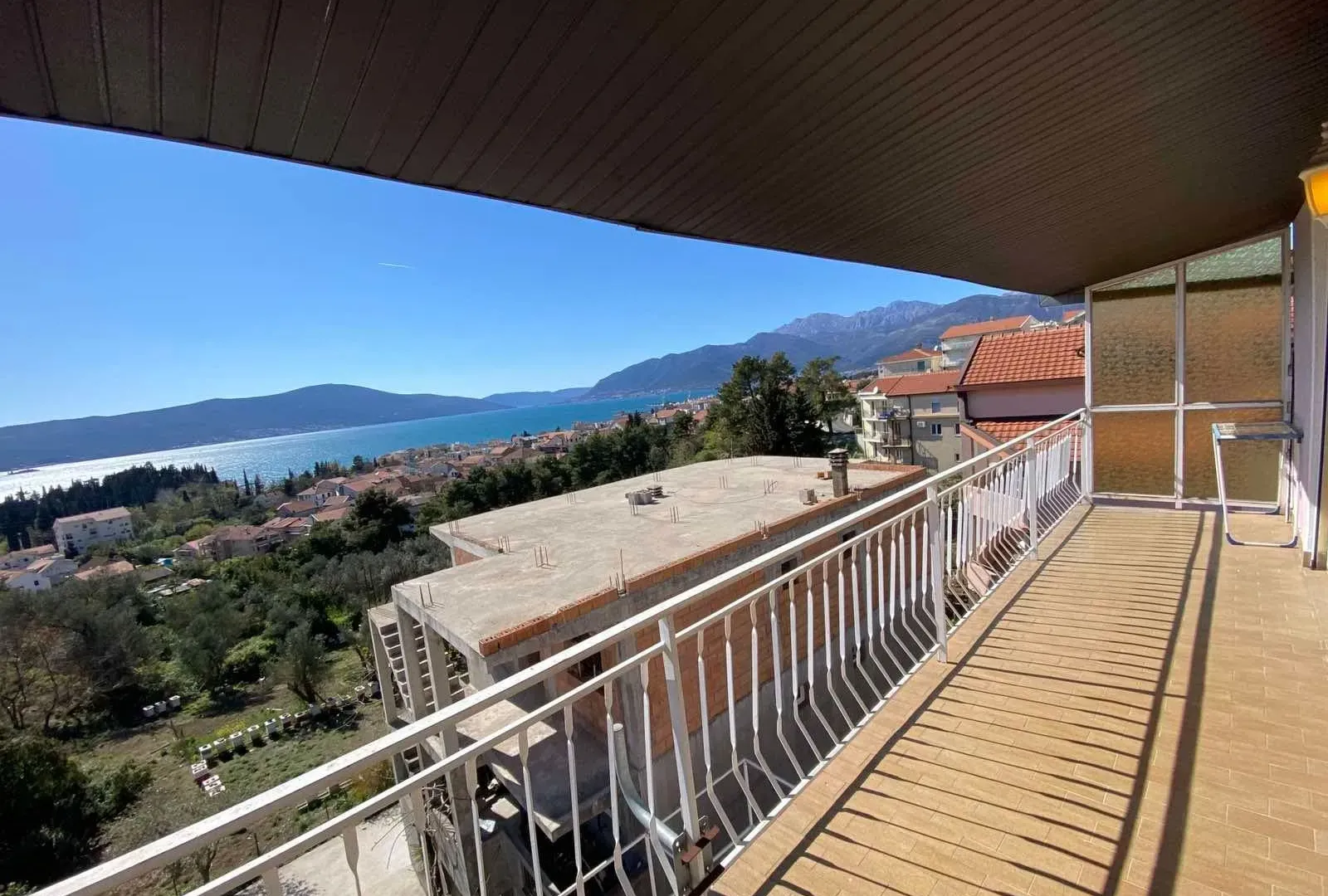 Sale, house, 180m², Tivat, Crna Gora