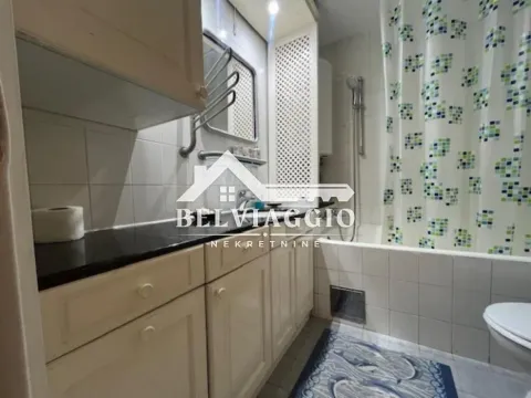 Izdavanje, dvosoban stan, 54m², Bandžovo brdo, Rožaje - image 11