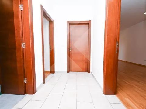 Rent, two bedroom apartment, 67m², Tuški Put, Podgorica - image 4