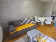 Izdavanje, dvosoban stan, 52m², Podbara, Novi Sad Sve Podlokacije - image 1
