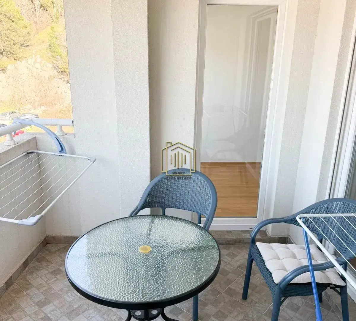 Izdavanje, dvosoban stan, 75m², Ljubović, Podgorica