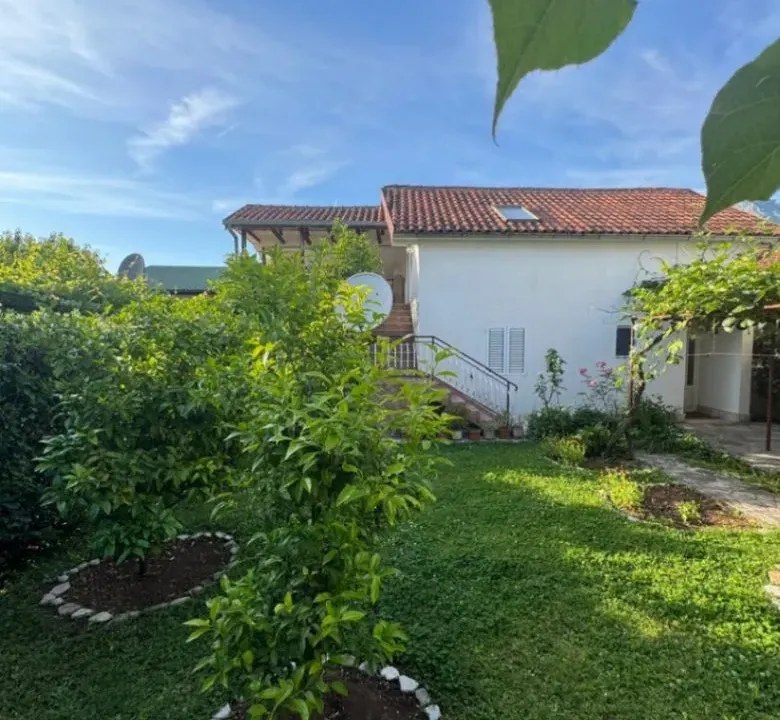 Sale, house, 105m², Podi, Herceg Novi