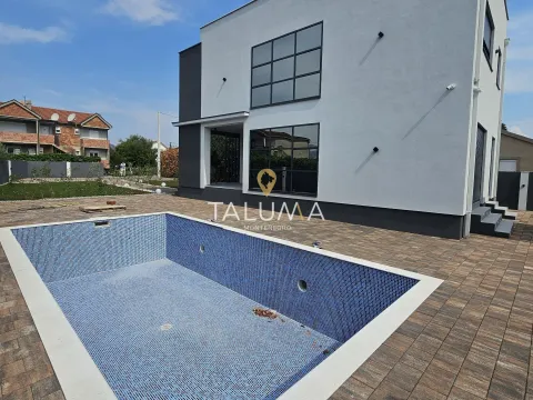 Izdavanje, kuća, 150m², Donja Gorica, Podgorica - image 18