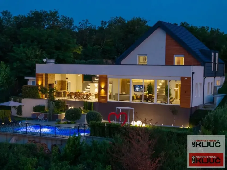 Izdavanje, kuća, 300m², Sremski Karlovci, Novi Sad