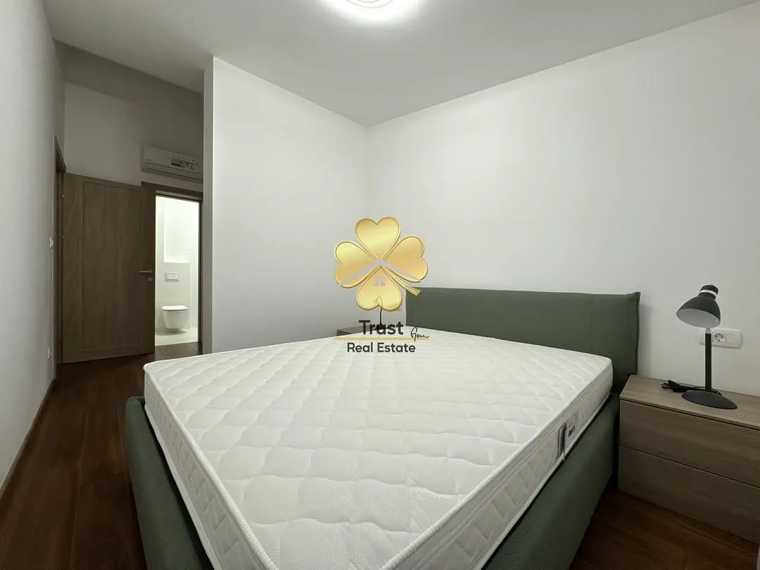 Rent, four bedroom apartment, 130m², Master Kvart, Podgorica