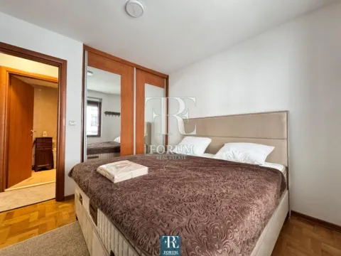 Rent, one bedroom apartment, 50m², Tološi, Podgorica - image 8