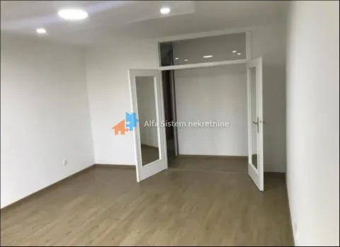 Rent, three bedroom apartment, 90m², Stari Grad, Beograd - image 2
