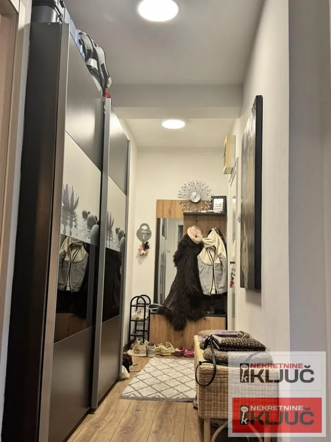 Prodaja, dvosoban stan, 47m², Nova Detelinara, Novi Sad Sve Podlokacije