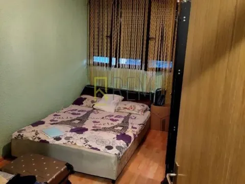 Prodaja, jednosoban stan, 40m², Lepa Kata, Podgorica - image 2