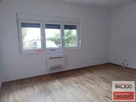 Prodaja, garsonjera, 32m², Lipov gaj, Novi Sad Sve Podlokacije - image 5