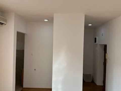 Prodaja, jednosoban stan, 37m², Centar, Podgorica - image 7