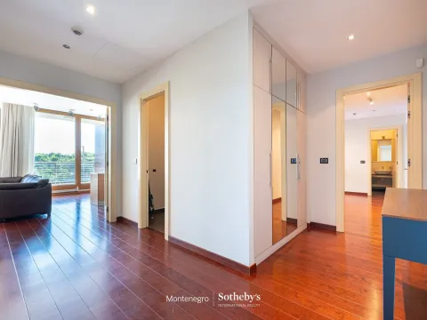 Prodaja, trosoban stan, 203m², Kod Capital Plaze, Podgorica - image 17