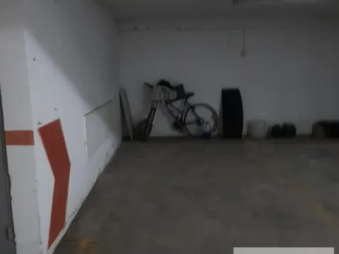 Izdavanje, trosoban stan, 45m², Autokomanda, Voždovac Sve Podlokacije - image 14