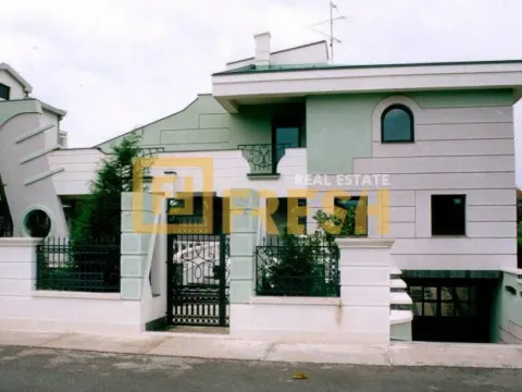 Izdavanje, kuća, 800m², Zagorič, Podgorica - image 2