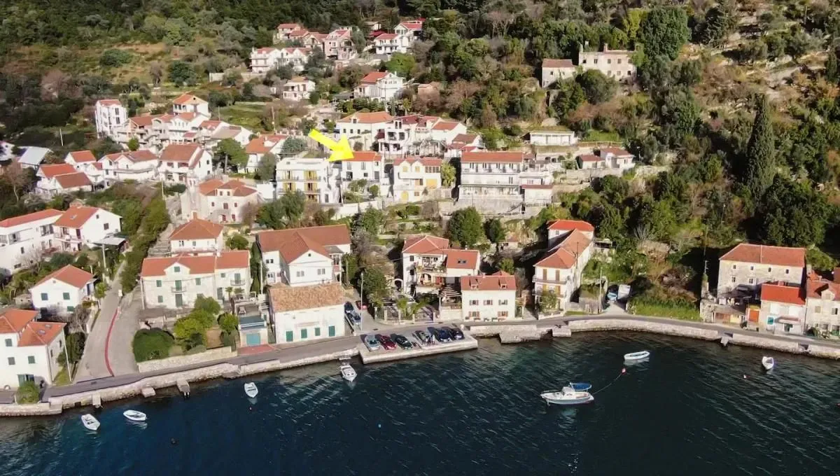 Prodaja, kuća, 70m², Lepetani, Tivat
