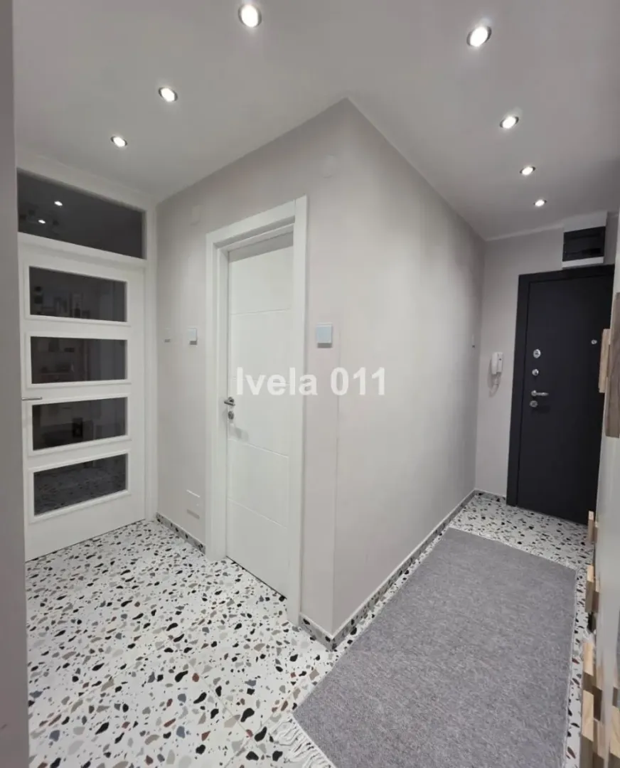 Sale, three bedroom apartment, 69m², Voždovac Sve Podlokacije, Beograd
