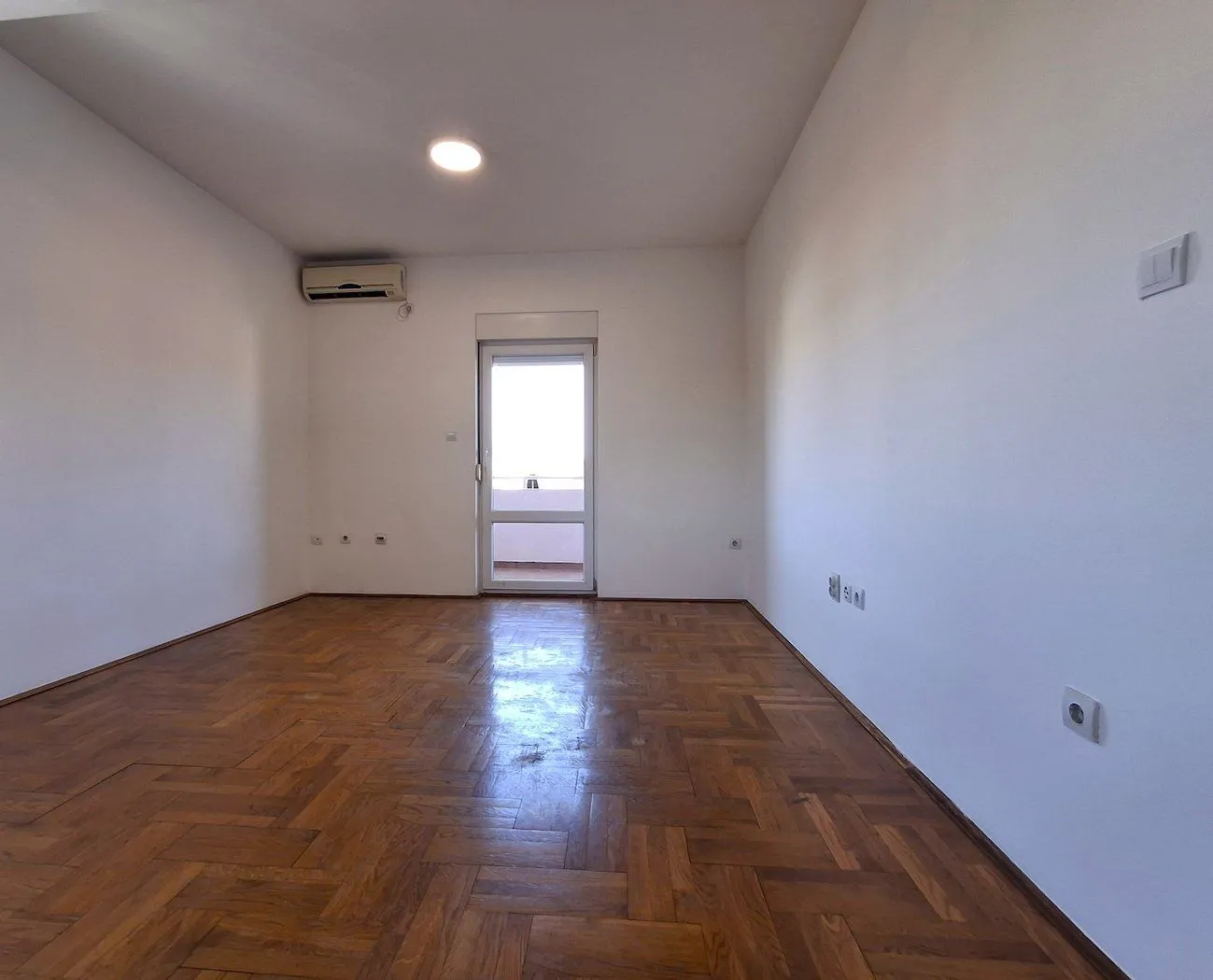 Sale, apartment, 74m², Drac, Podgorica