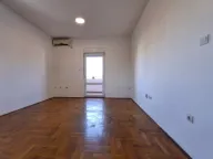 Prodaja, stan, 74m², Drac, Podgorica - image 1