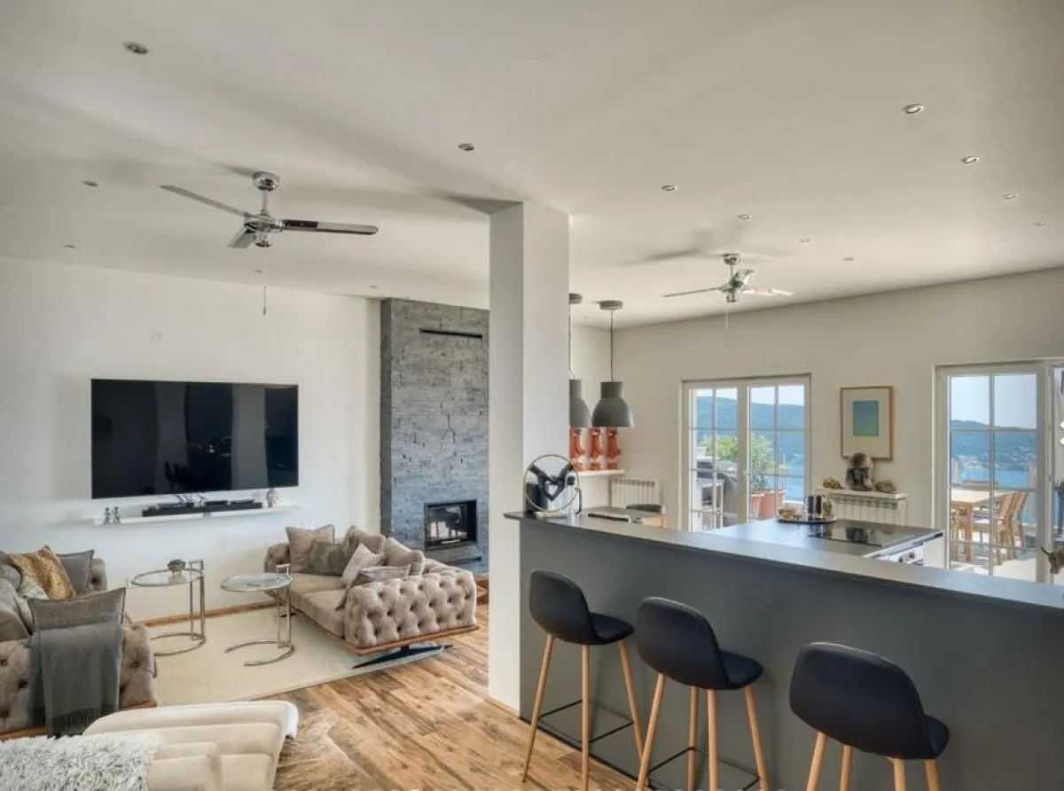 Prodaja, kuća, 240m², Podi, Herceg Novi