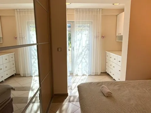 Prodaja, jednosoban stan, 74m², Dobrota, Kotor - image 5