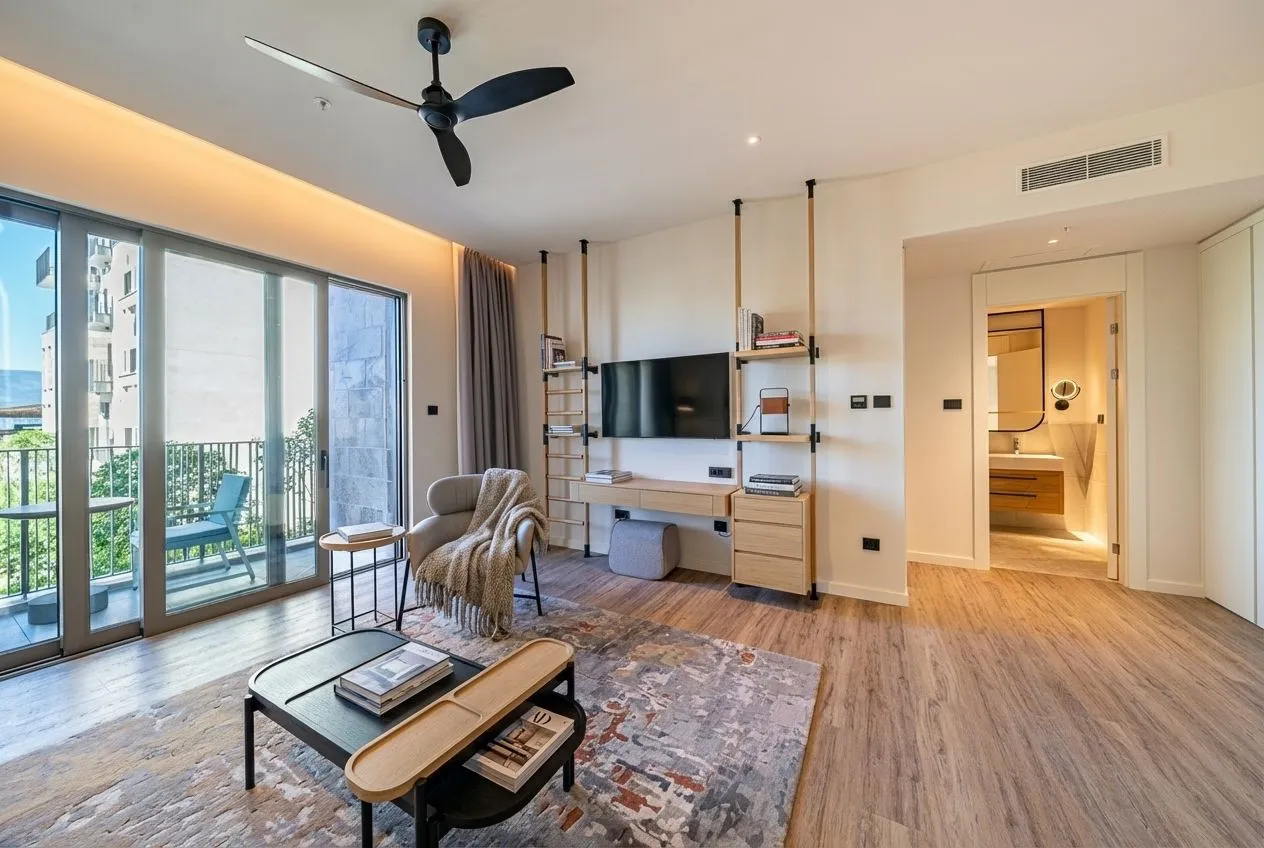 Prodaja, jednosoban stan, 63m², Centar, Tivat