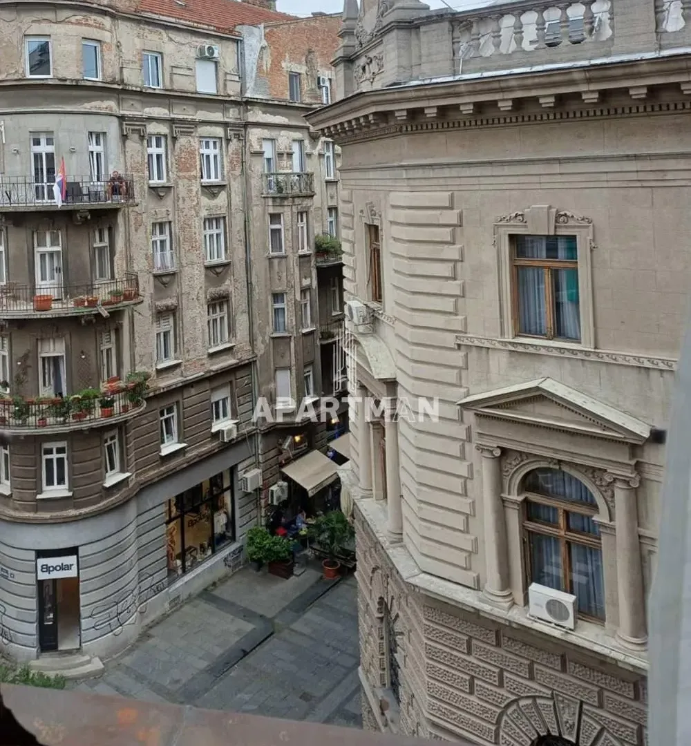 Prodaja, trosoban stan, 68m², Stari Grad, Beograd