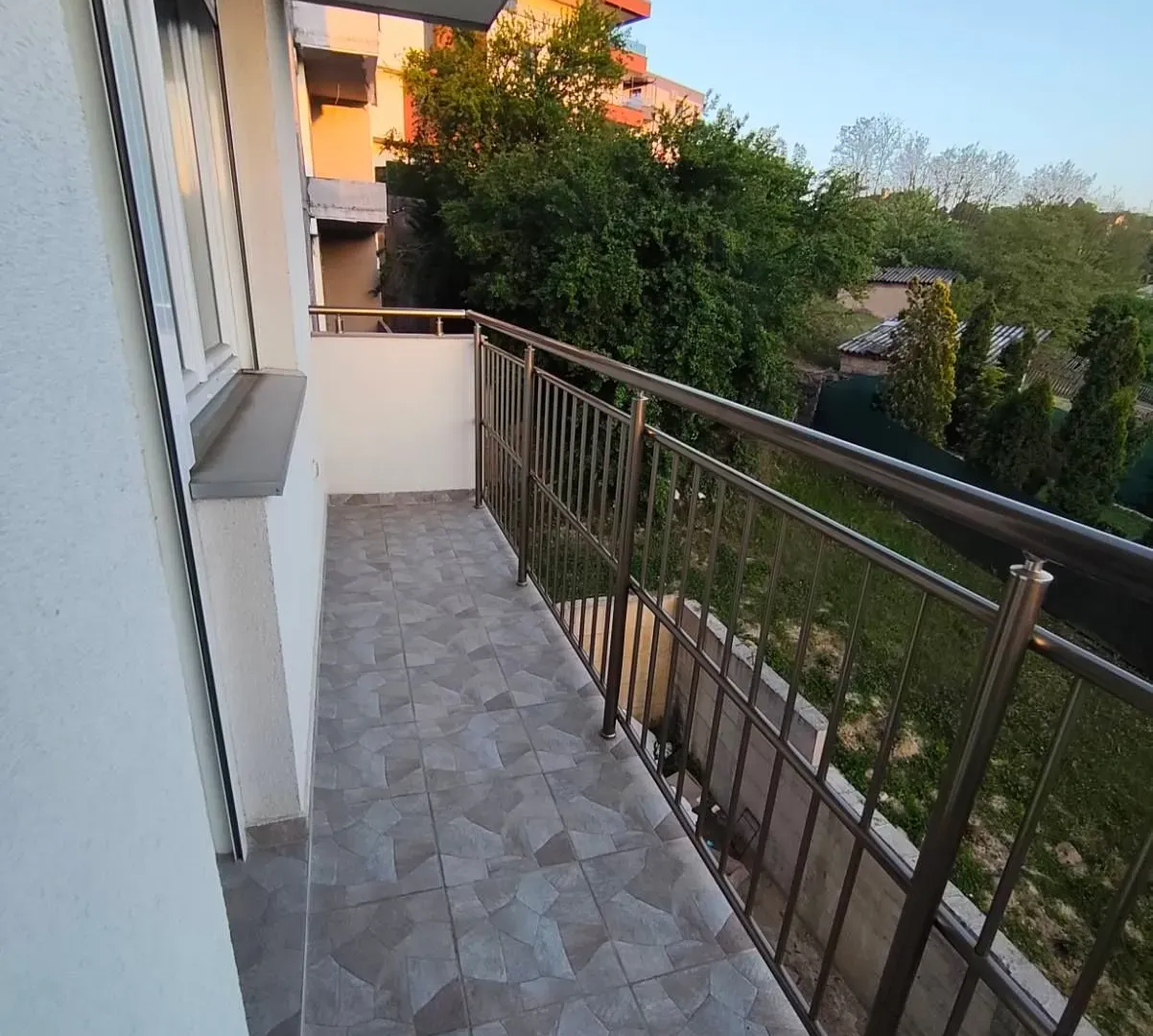 Prodaja, dvosoban stan, 55m², Centar, Loznica
